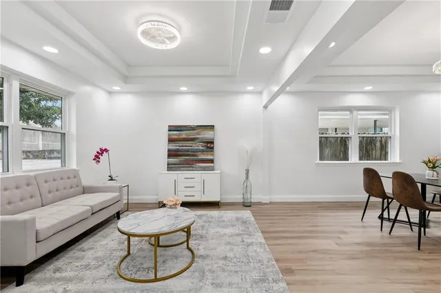 $369,000 | Undisclosed Address, Metairie, LA 70005