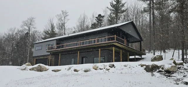 $1,200,000 | 33 Nahama Way, Newry, ME 04261