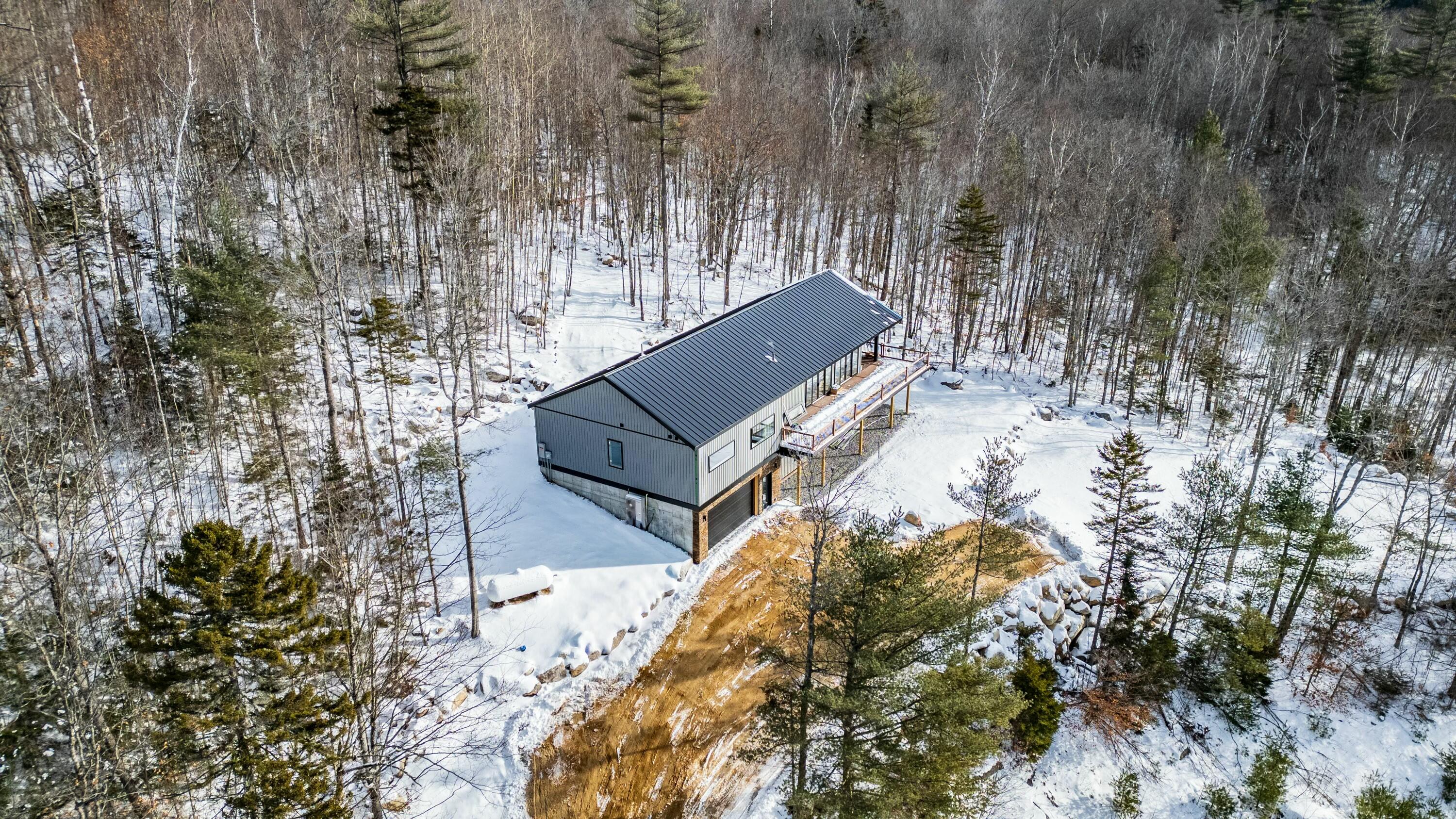 33 Nahama Way Newry, ME 04261 - Photo 5 of 14 IMG_20251206_072708