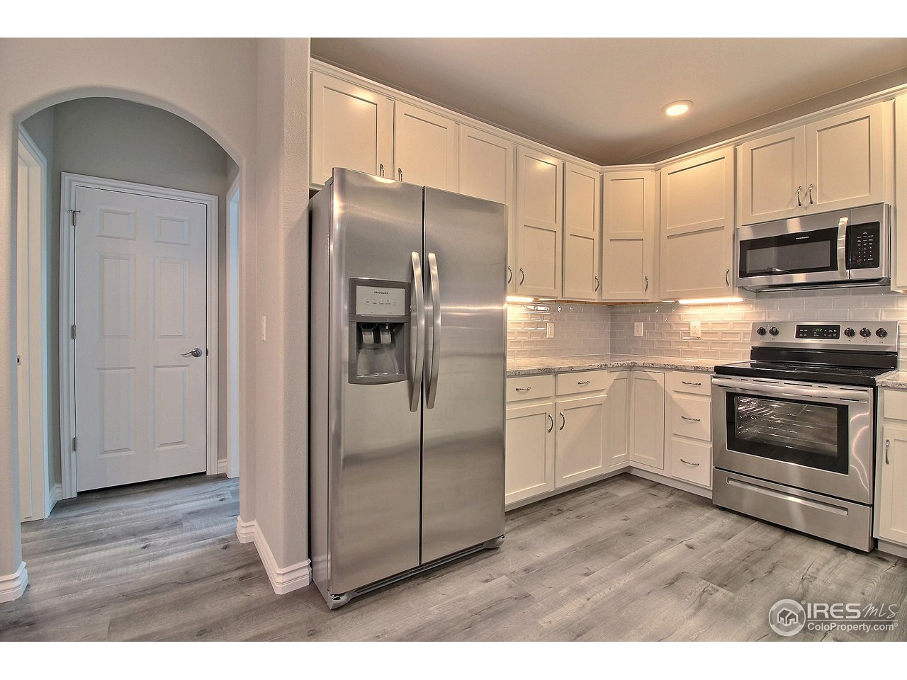 4672 West 20th Road, Unit 724 Greeley, CO 80634 - Photo 1 of 36 Kitchen