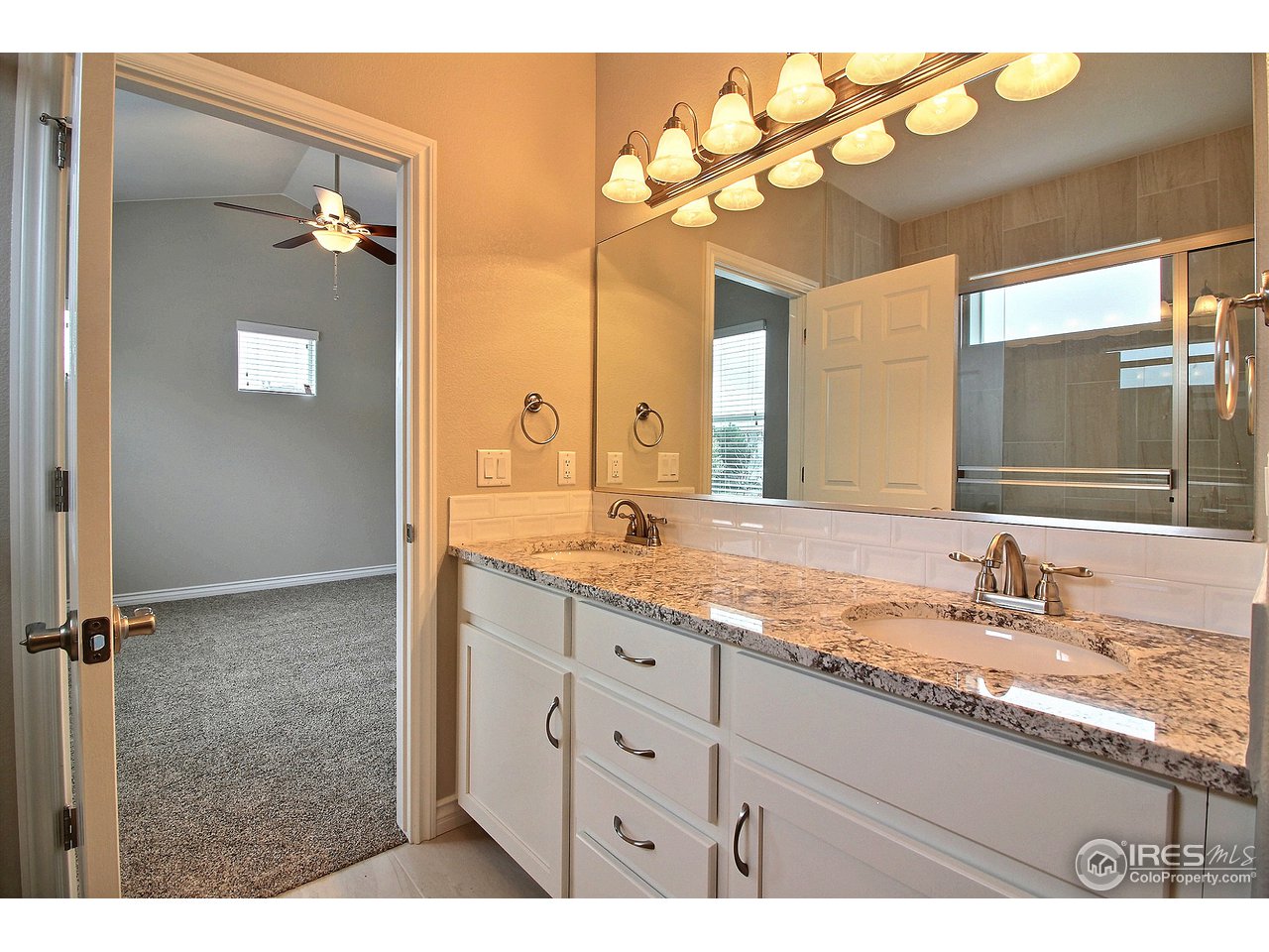 4672 West 20th Road, Unit 724 Greeley, CO 80634 - Photo 20 of 36 Master Bath