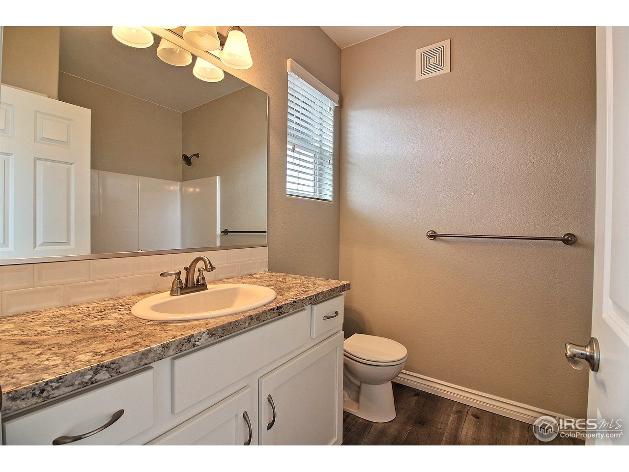 4672 West 20th Road, Unit 724 Greeley, CO 80634 - Photo 29 of 36 Bedroom 3 Bathroom