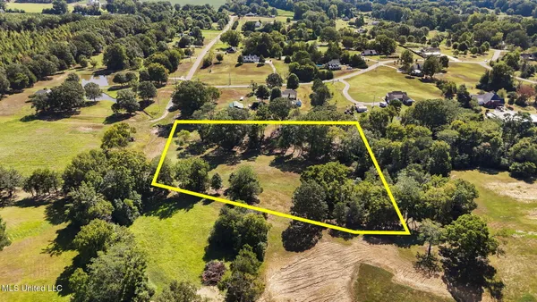 $185,000 | 0 Hunters Walk, Hernando, MS 38632