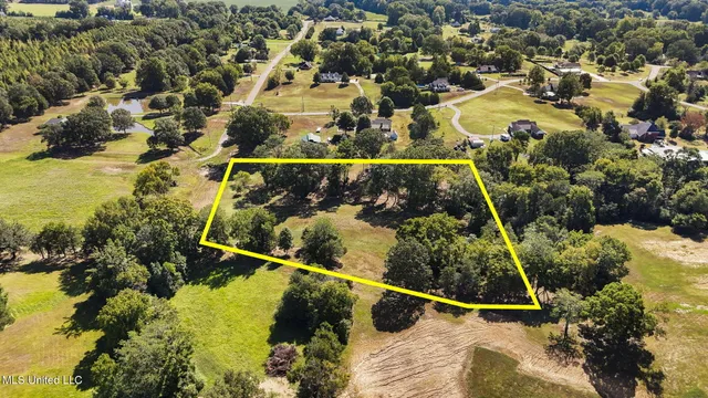 $185,000 | 0 Hunters Walk, Hernando, MS 38632