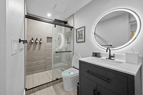 $2,100,000 | 295 Liholiho Street, Wailuku, HI 96793