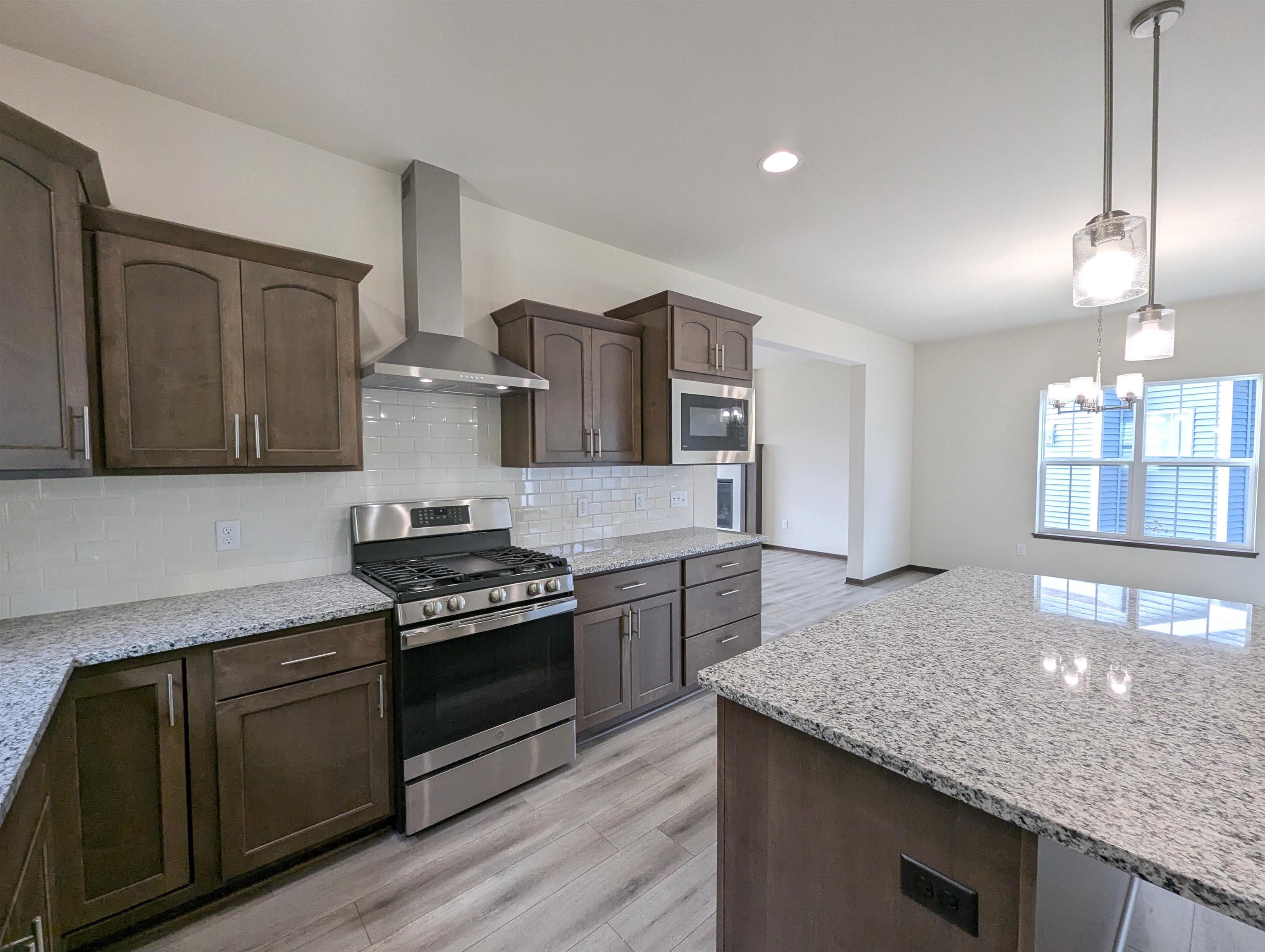 44 Windflower Way Mount Horeb, WI 53572 - Photo 18 of 78