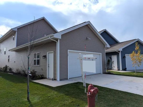 $448,000 | 44 Windflower Way, Mount Horeb, WI 53572
