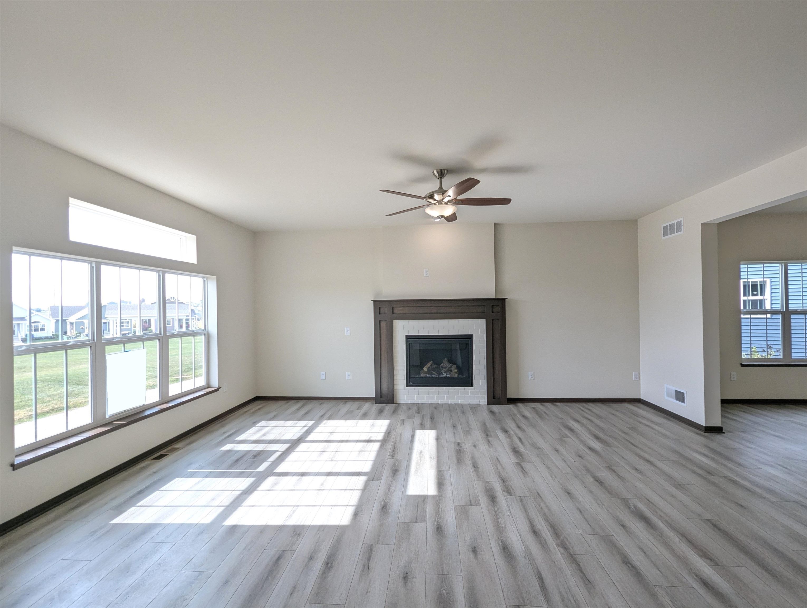 44 Windflower Way Mount Horeb, WI 53572 - Photo 10 of 78