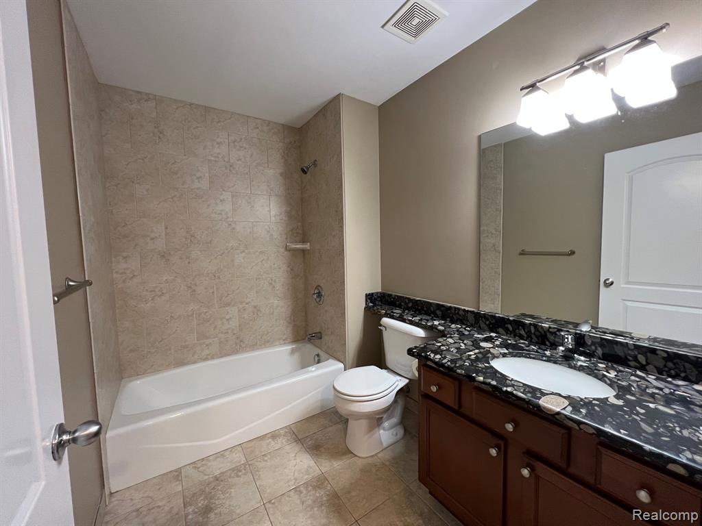 2030 Decker Road Walled Lake, MI 48390 - Photo 22 of 27
