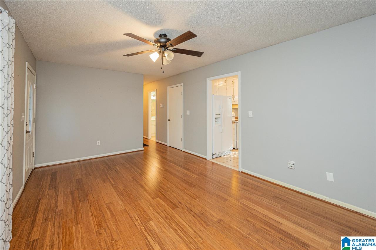 4541 Rolling Ridge Lane Gardendale, AL 35071 - Photo 7 of 41