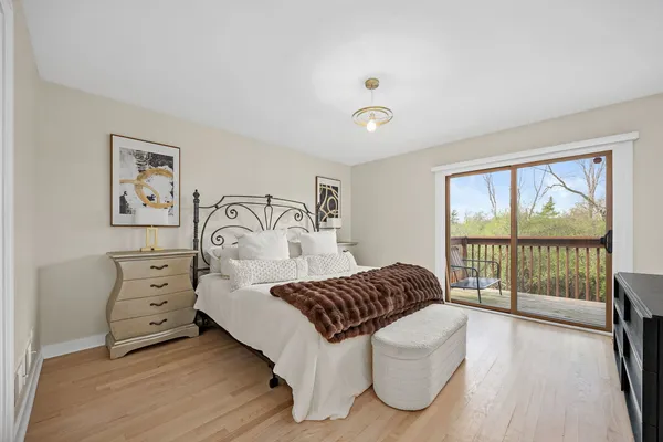 $360,000 | 11108 Westminster Drive, Westchester, IL 60154