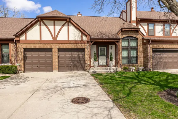 $360,000 | 11108 Westminster Drive, Westchester, IL 60154