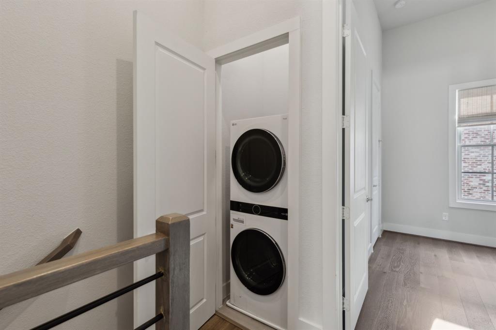 14955 Oak Street Addison, TX 75001 - Photo 17 of 39