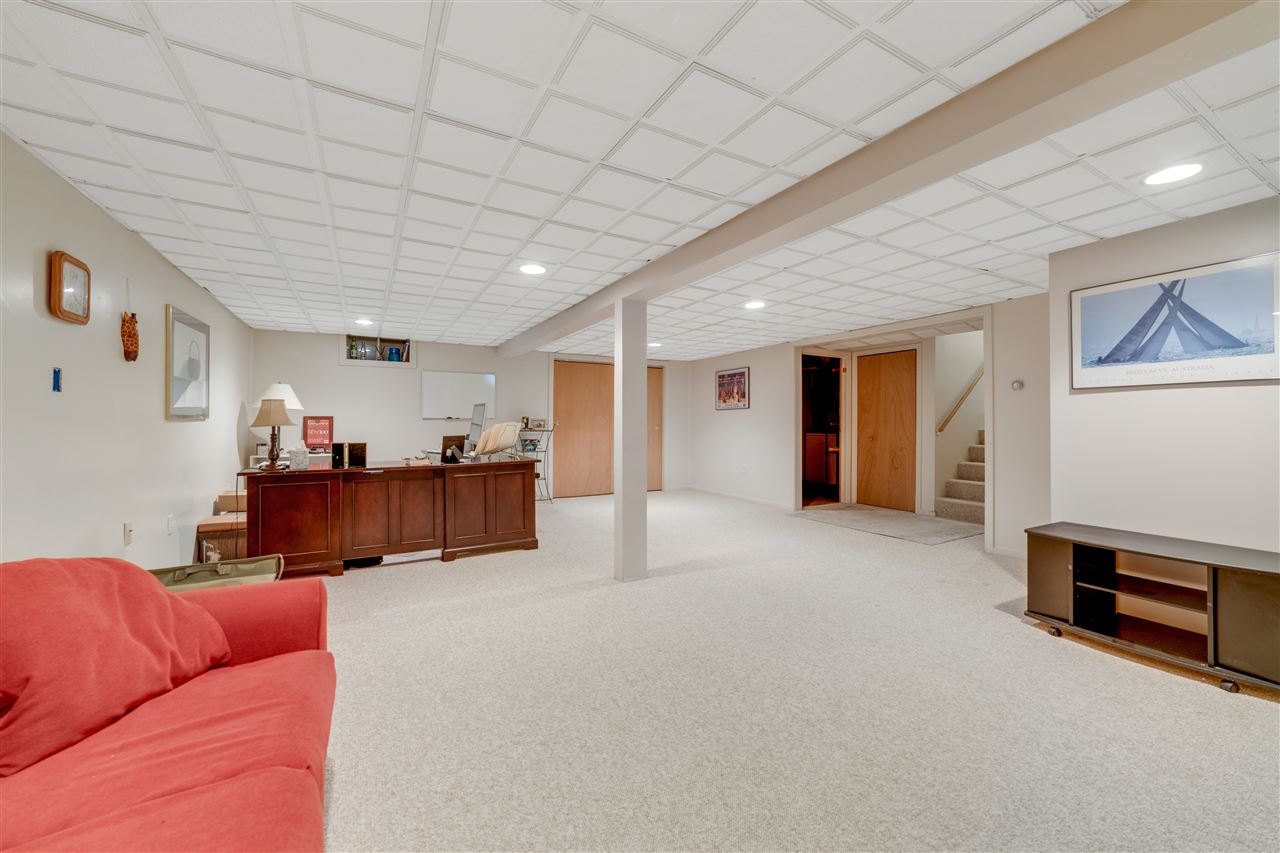 2 Highlander Drive North Hampton, NH 03862 - Photo 23 of 28