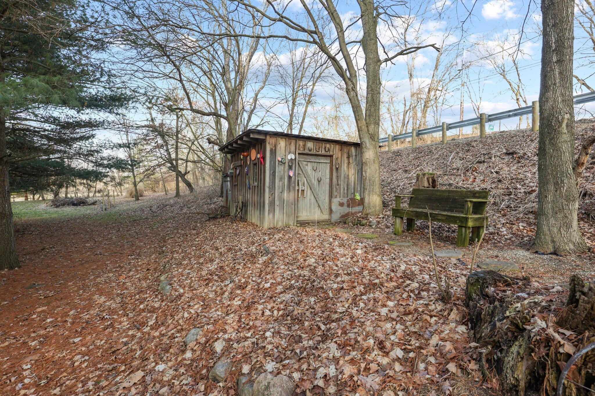 3995 Raccoon Valley Road Alexandria, OH 43001 - Photo 74 of 93 Potting shed