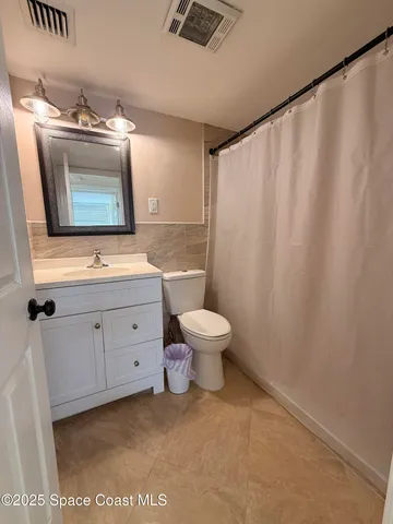 $2,100 | 2020 North Atlantic Avenue, Unit 511S, Cocoa Beach, FL 32931