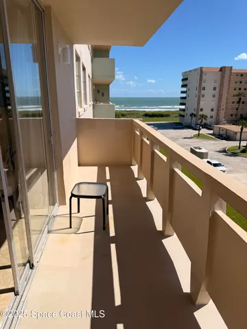 $2,100 | 2020 North Atlantic Avenue, Unit 511S, Cocoa Beach, FL 32931