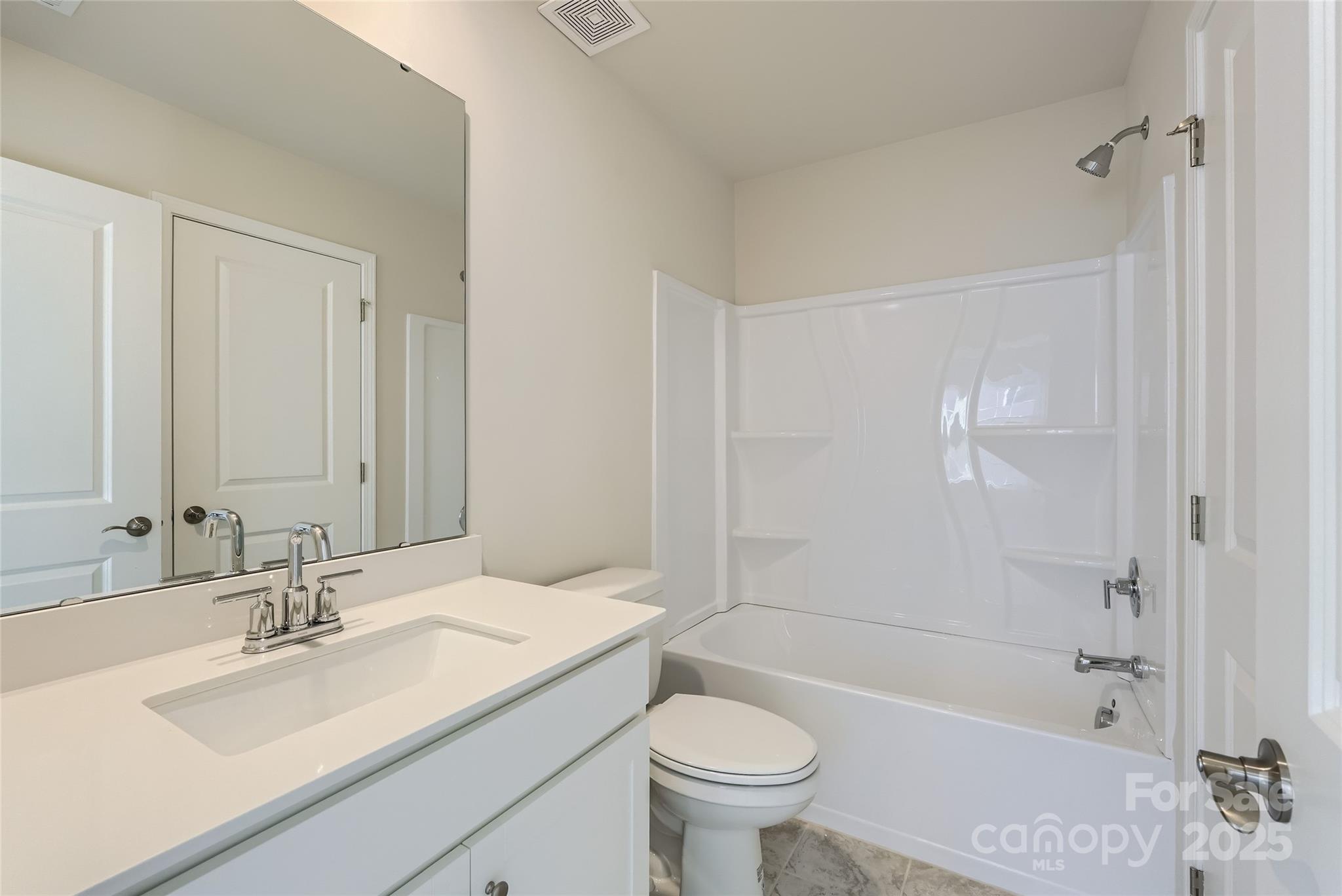 4474 Doyle Rdg Road Maiden, NC 28650 - Photo 11 of 14 Gallery Image 11