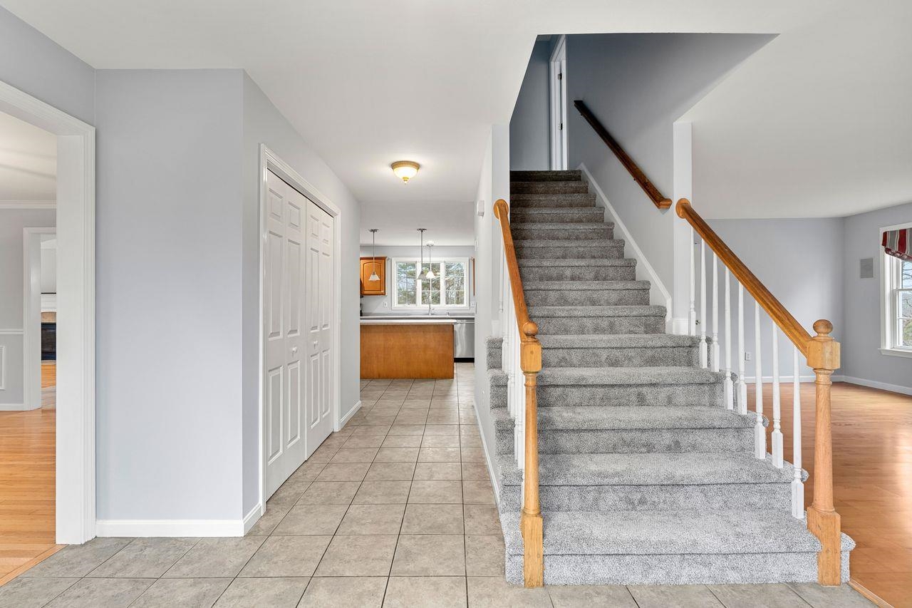 18 Koper Lane Pelham, NH 03076 - Photo 25 of 56