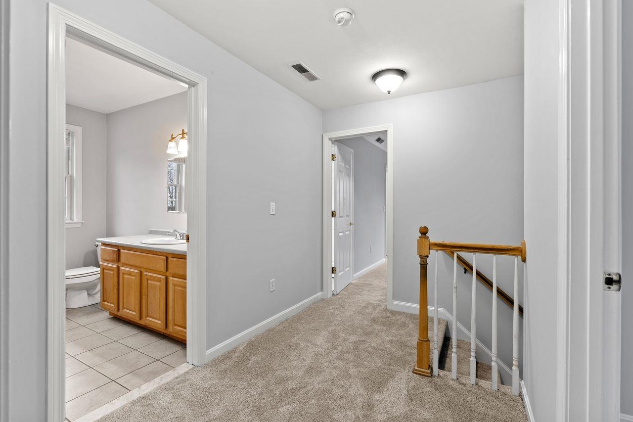 18 Koper Lane Pelham, NH 03076 - Photo 40 of 56