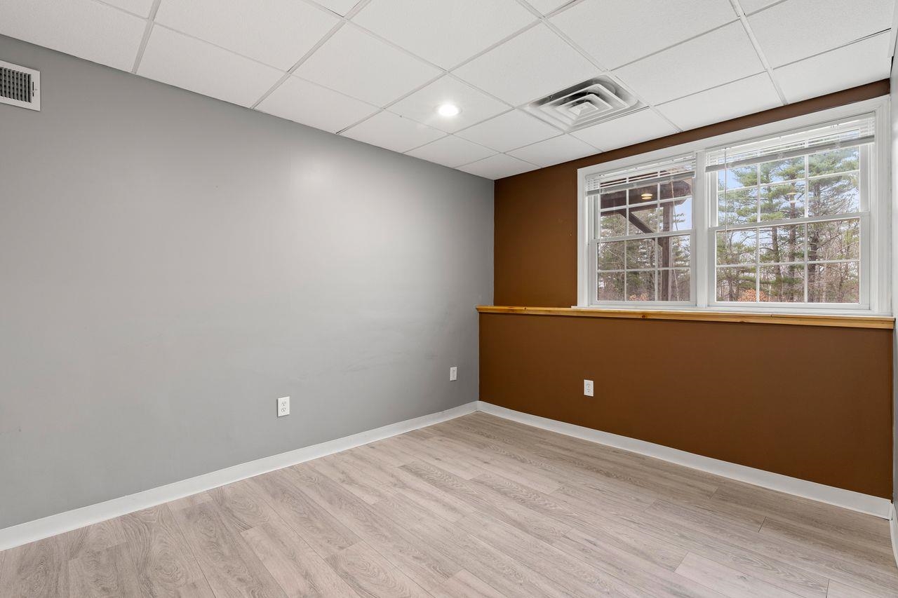 18 Koper Lane Pelham, NH 03076 - Photo 49 of 56