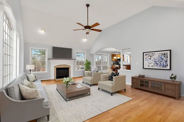 $800,000 | 18 Koper Lane, Pelham, NH 03076
