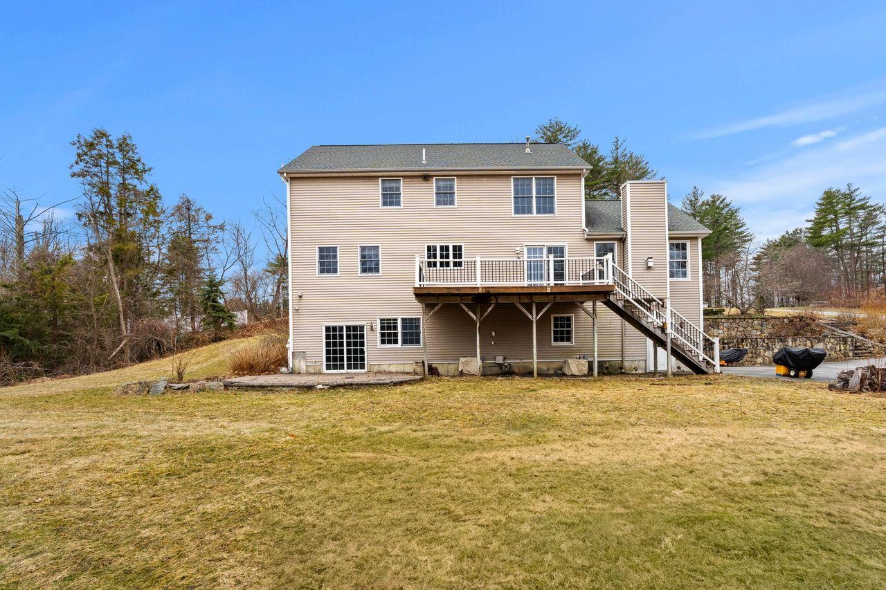 18 Koper Lane Pelham, NH 03076 - Photo 52 of 56