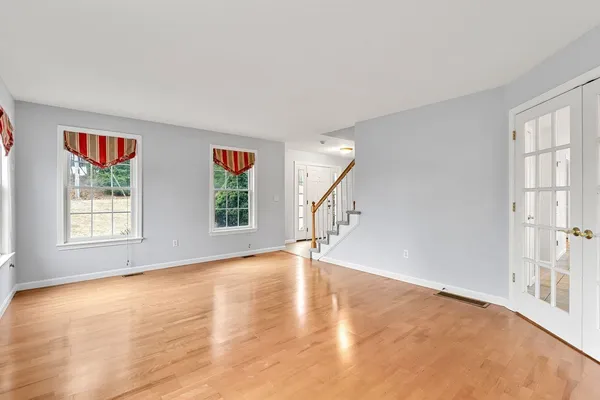 $800,000 | 18 Koper Lane, Pelham, NH 03076