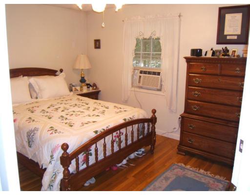 47 Old Stage Road Chelmsford, MA 01824 - Photo 20 of 24 Gallery Image 20