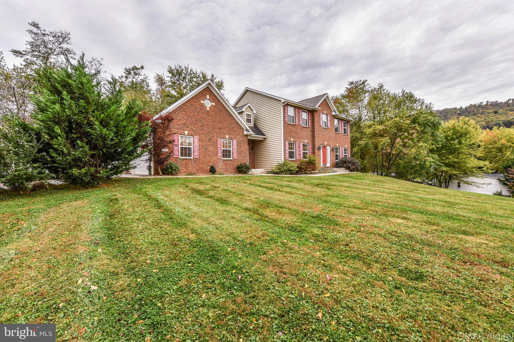 1347 Marker Road Middletown, MD 21769 - Photo 6 of 18 Gallery Image 6