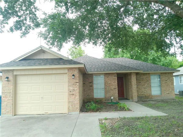 $1,650 | 2600 Alana Lane, Ingleside, TX 78362