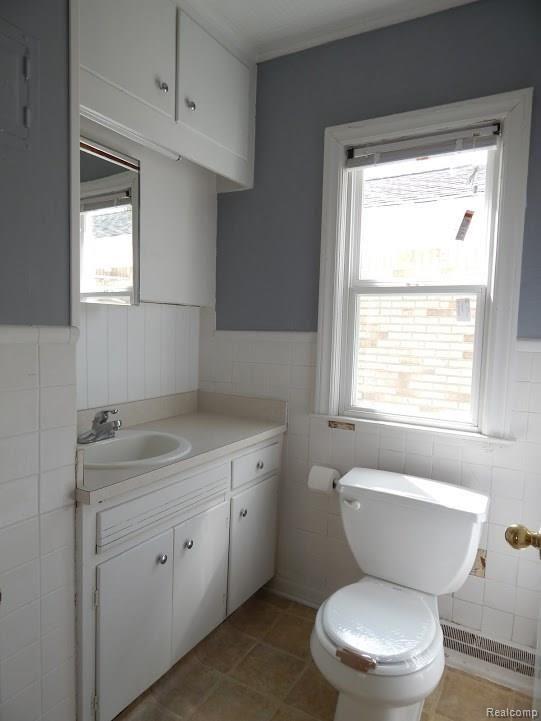 2008 Ridgemont Road Grosse Pointe Woods, MI 48236 - Photo 20 of 28