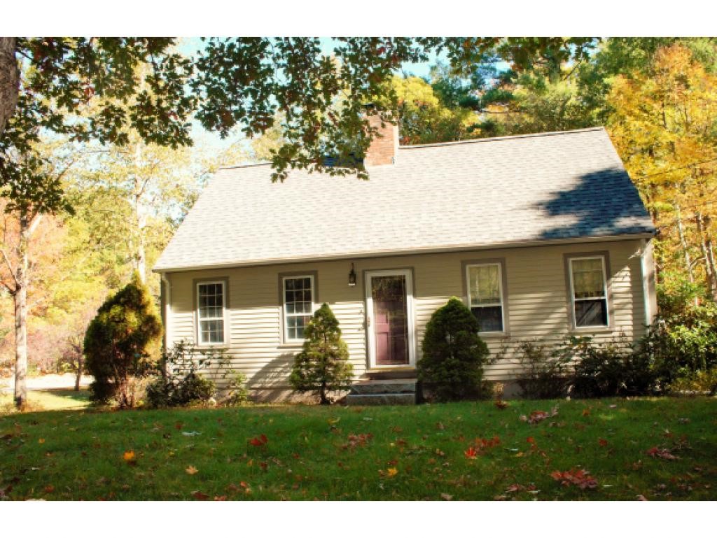 3 Sawyer Road Hampstead, NH 03841 - Photo 1 of 36
