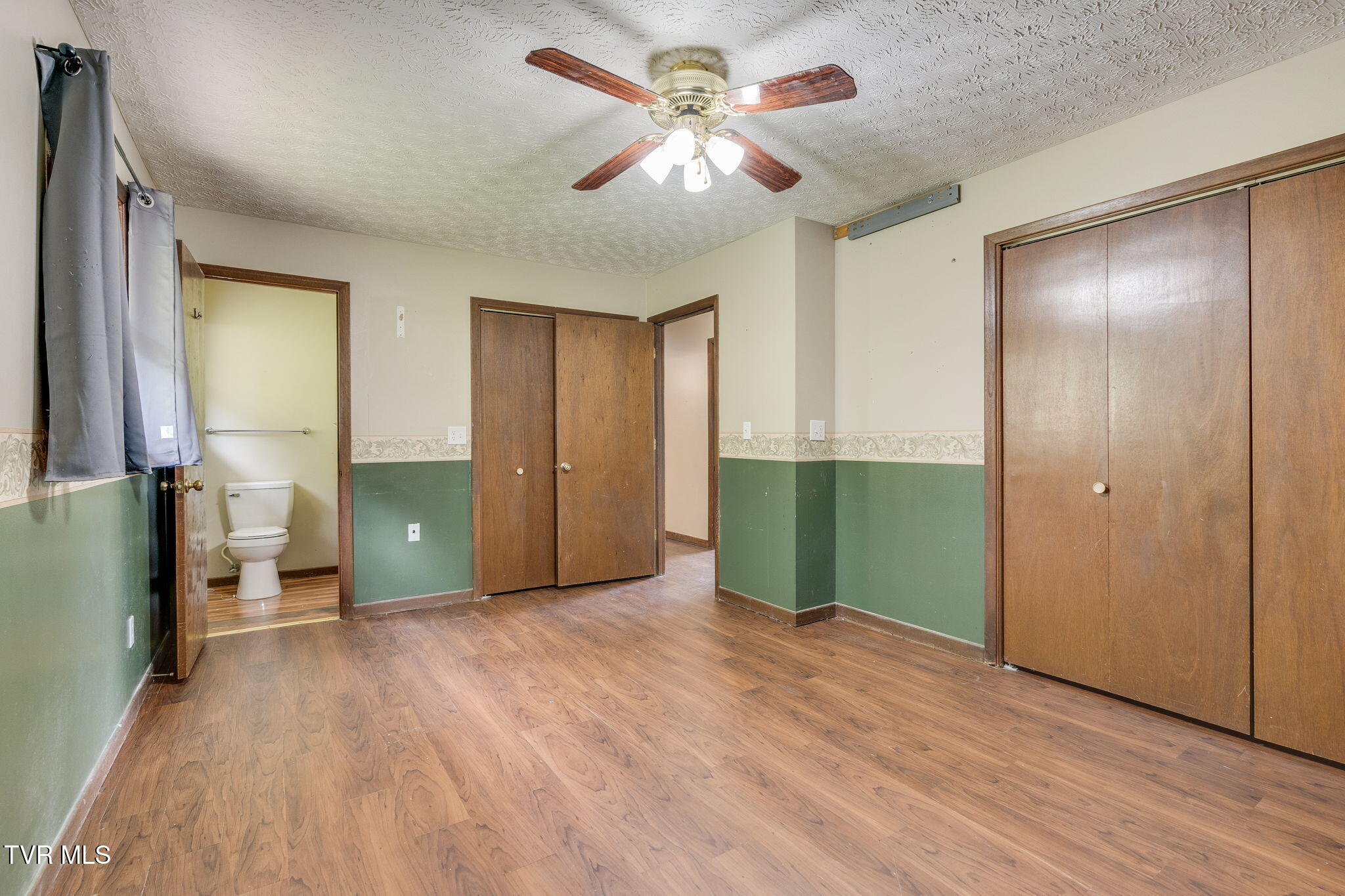 233 Hidden Acres Road Kingsport, TN 37664 - Photo 17 of 41 017