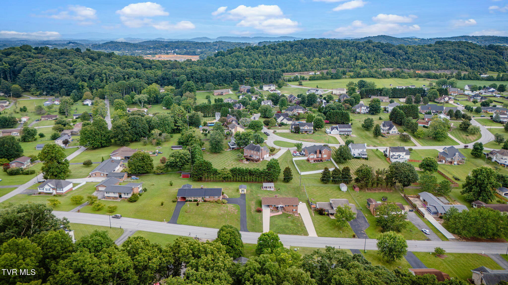 233 Hidden Acres Road Kingsport, TN 37664 - Photo 39 of 41 104
