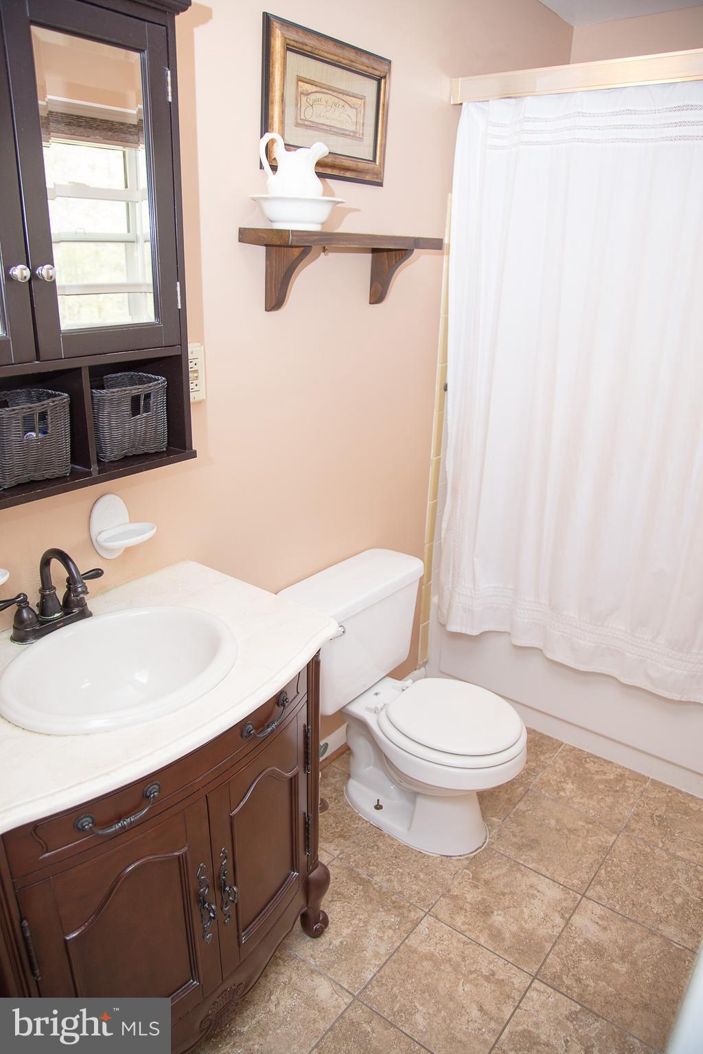 18177 Joplin Road Triangle, VA 22172 - Photo 16 of 30 Bath (Master)