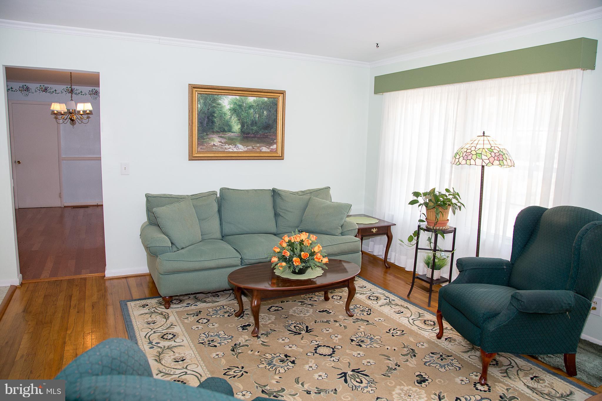 18177 Joplin Road Triangle, VA 22172 - Photo 6 of 30 Living Room