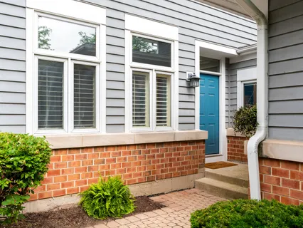 $549,000 | 17 Mashie Court, Woodridge, IL 60517