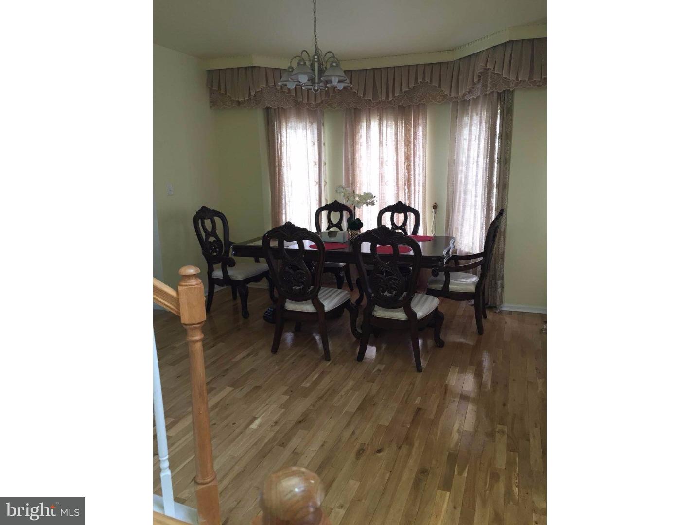 2718 Springhouse Road Philadelphia, PA 19114 - Photo 11 of 18 Gallery Image 11