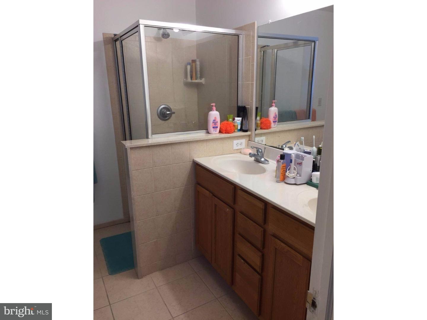 2718 Springhouse Road Philadelphia, PA 19114 - Photo 5 of 18 Gallery Image 5