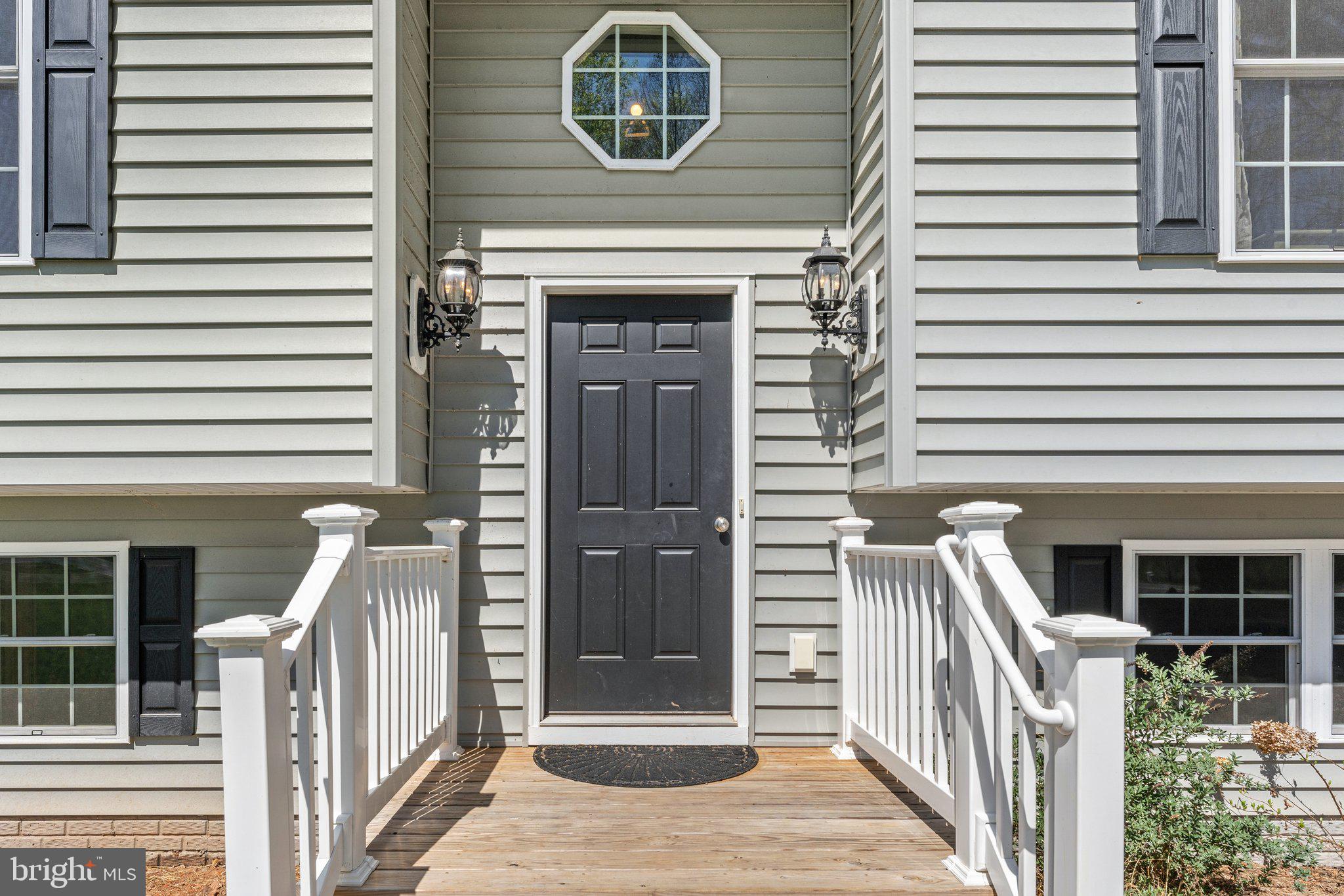 8584 Rixeyville Road Rixeyville, VA 22737 - Photo 6 of 48 Front entry