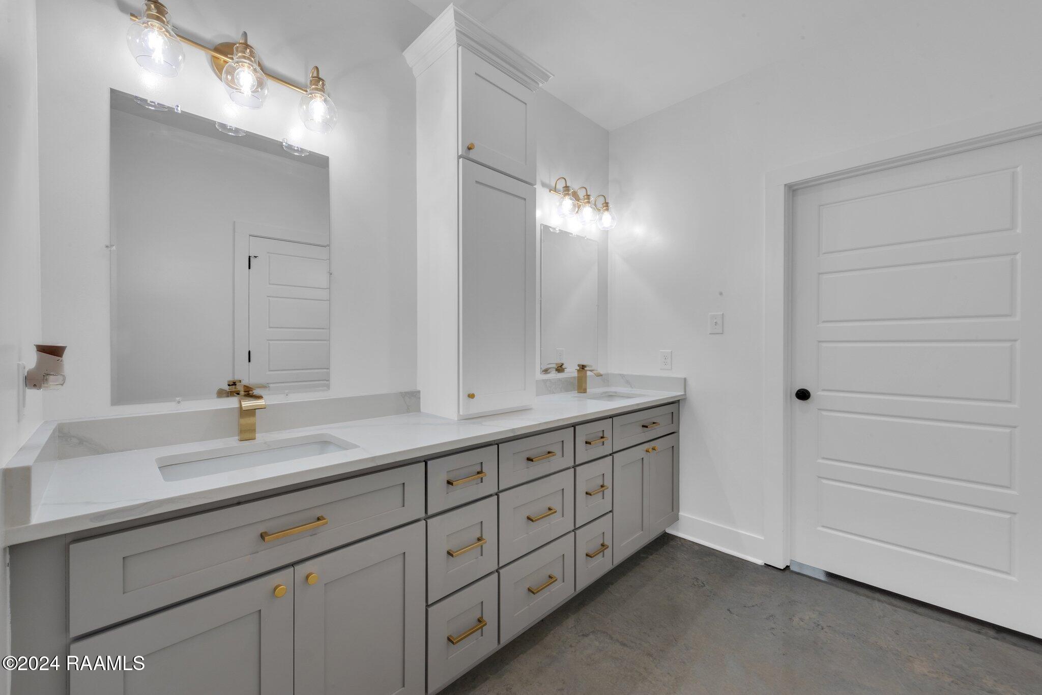 378 Jessie Richard Road Sunset, LA 70584 - Photo 30 of 43 Jack and Jill Bath