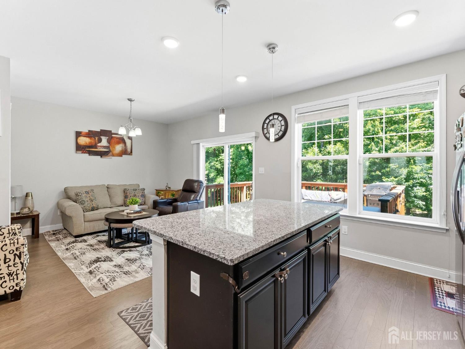 33 Sullivan Way Evesham, NJ 08053 - Photo 15 of 46
