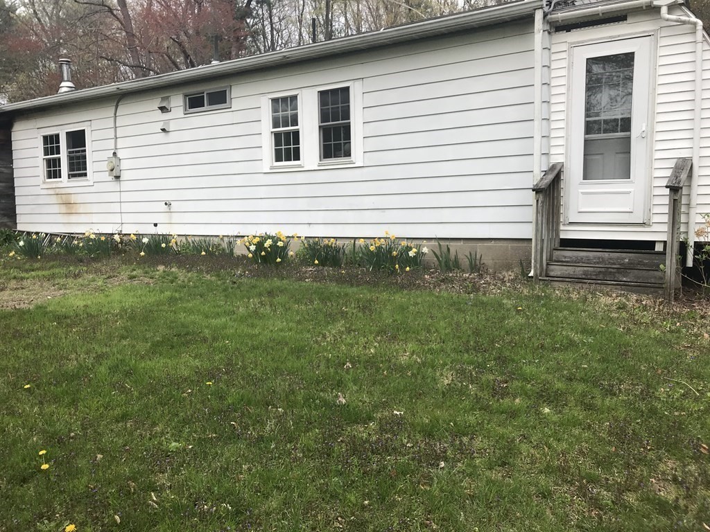 86 Leverett Road Amherst, MA 01002 - Photo 13 of 15