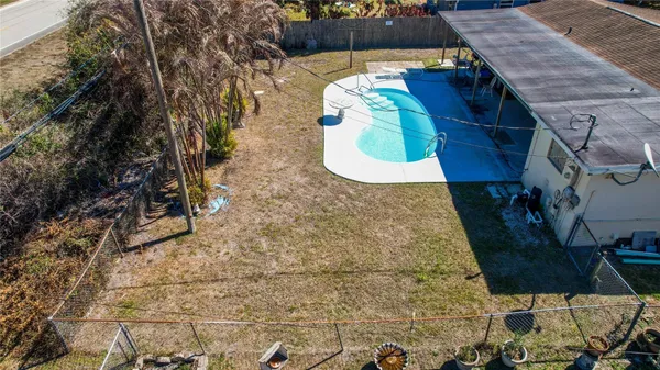 $280,000 | 2424 1st Place Southwest, Vero Beach, FL 32962