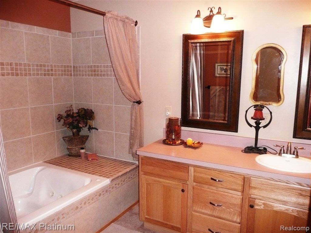 5272 Golf Club Road Howell, MI 48843 - Photo 13 of 22 Main Bath w/Whirlpool
