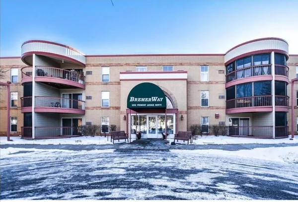 $72,900 | 3232 North Fremont Avenue, Unit 213, Minneapolis, MN 55412