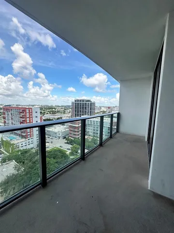 $3,200 | 1600 Northeast 1st Avenue, Unit 1612, Miami, FL 33132