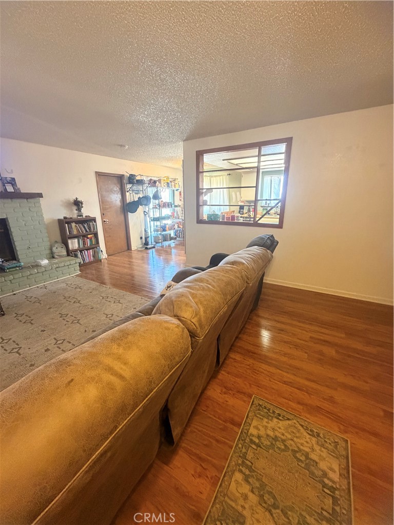 16661 Pawnee Road Apple Valley, CA 92307 - Photo 11 of 20
