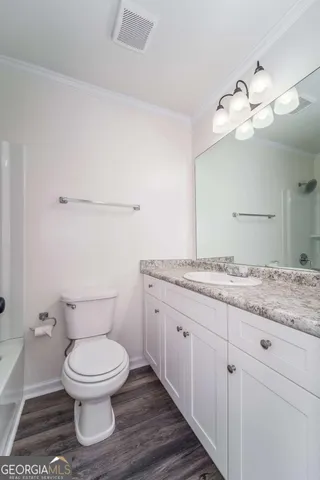 $189,000 | 2122 Lakeview Drive, Waycross, GA 31501